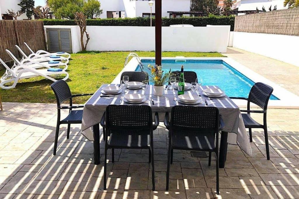 Villa D'Aina * Propiedad Privada Con Piscina Кала'н Бош Екстериор снимка