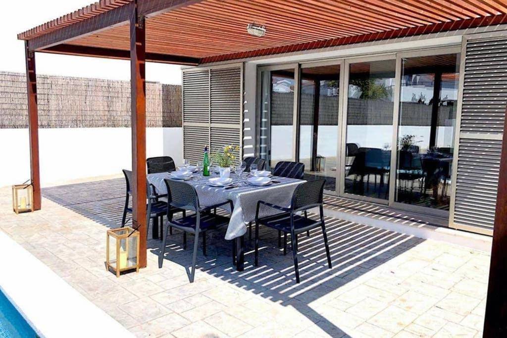 Villa D'Aina * Propiedad Privada Con Piscina Кала'н Бош Екстериор снимка